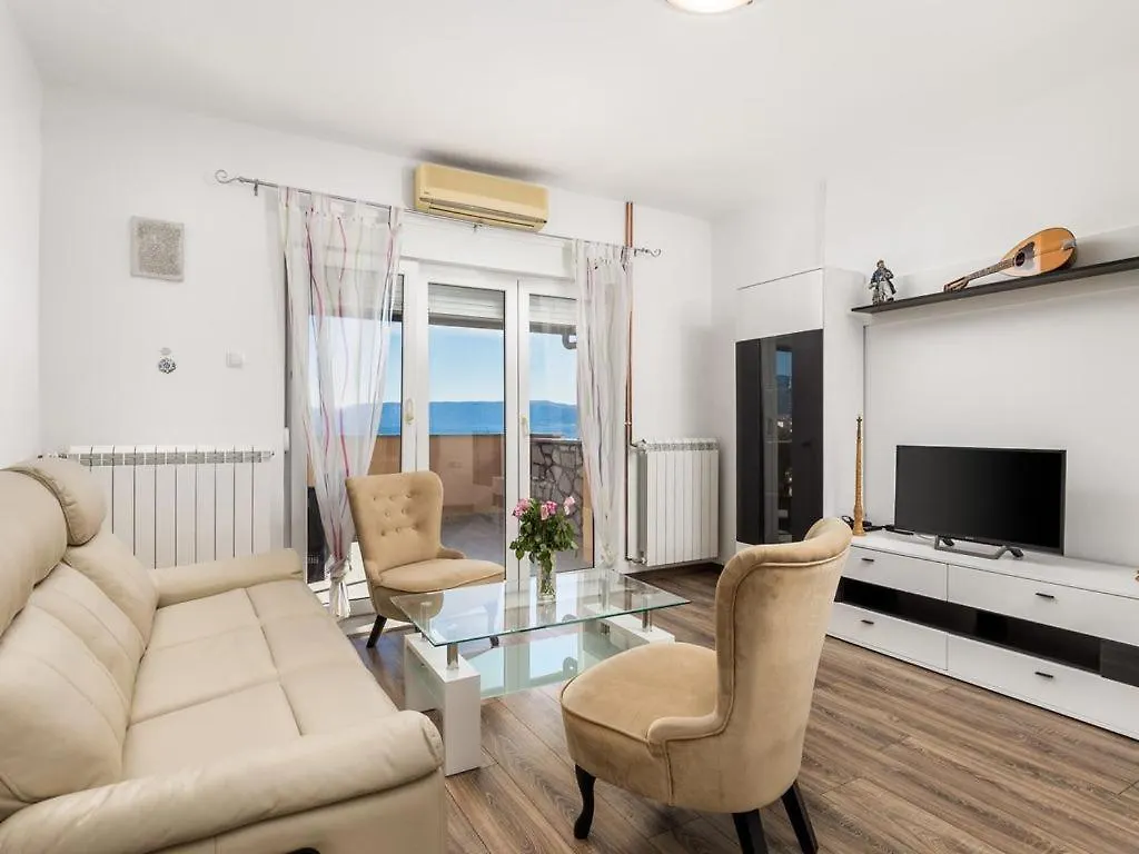 Apartman Angelina Novi Vinodolski 0*,